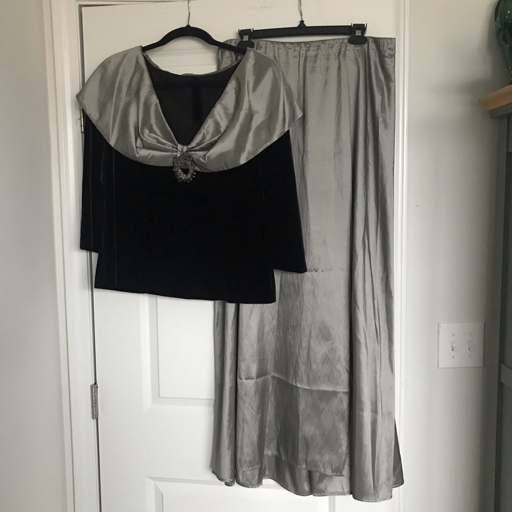 Vintage Alex Evenings Elegant Blouse and Skirt